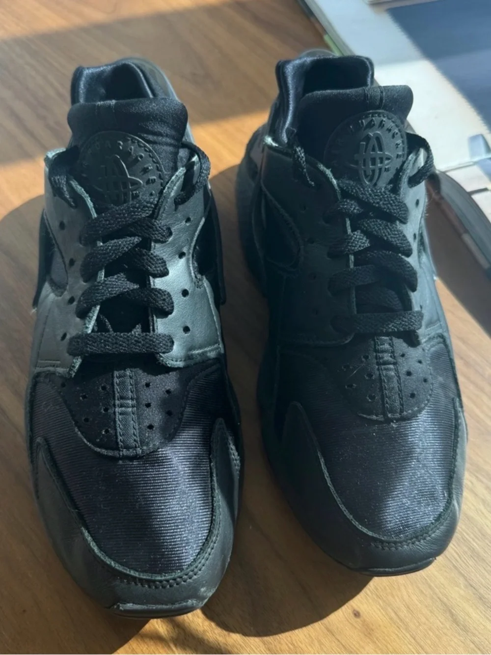 Nike Men’s Black Leather & Mesh Sneakers
